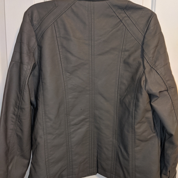 Jacket - Picture 4 of 4